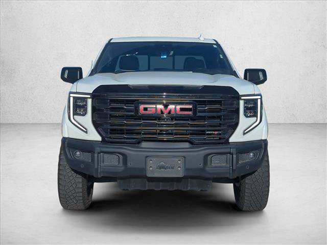 Used 2023 GMC Sierra 1500 AT4X image 2