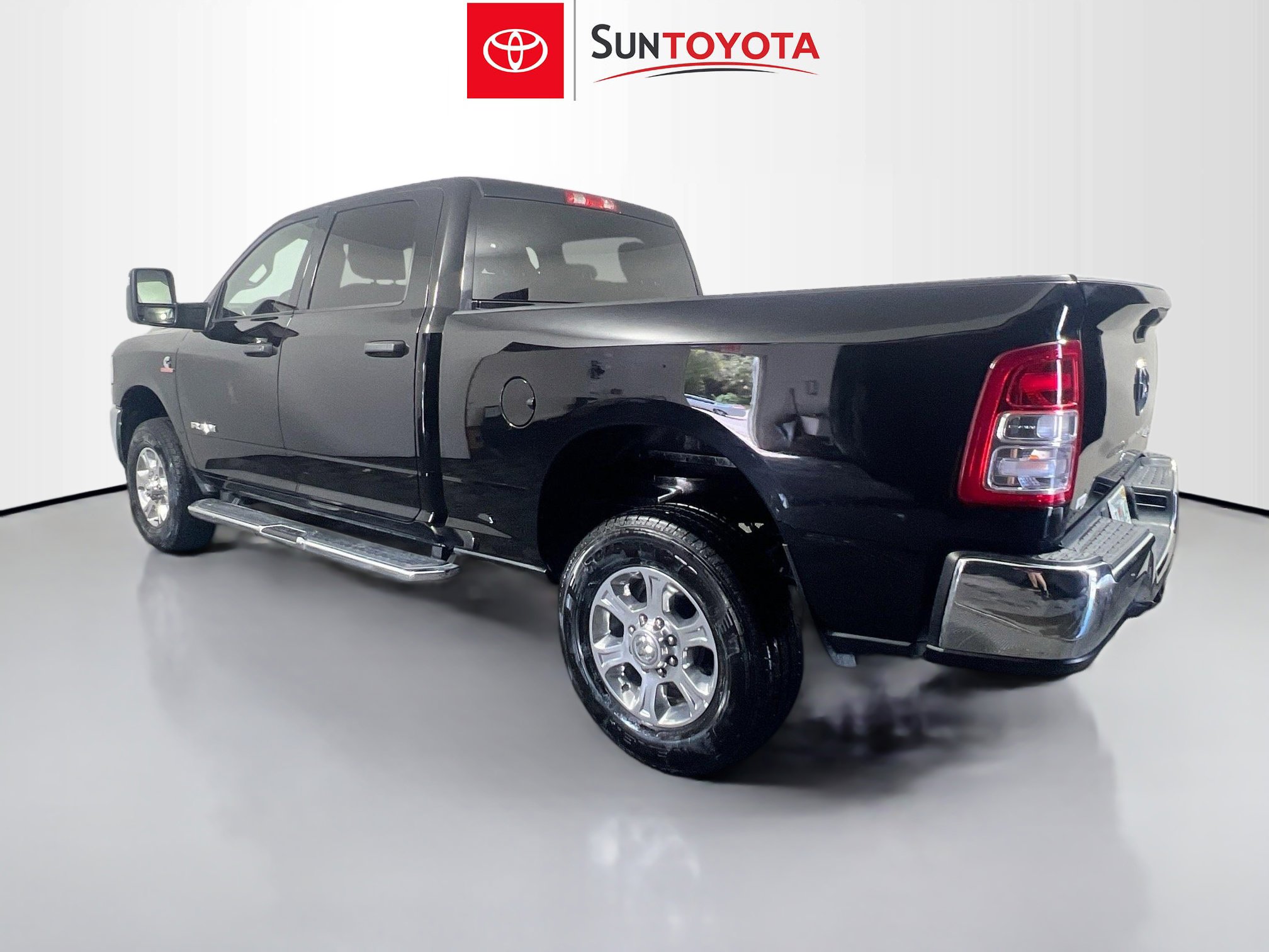 Used 2024 RAM 2500 Big Horn image 5