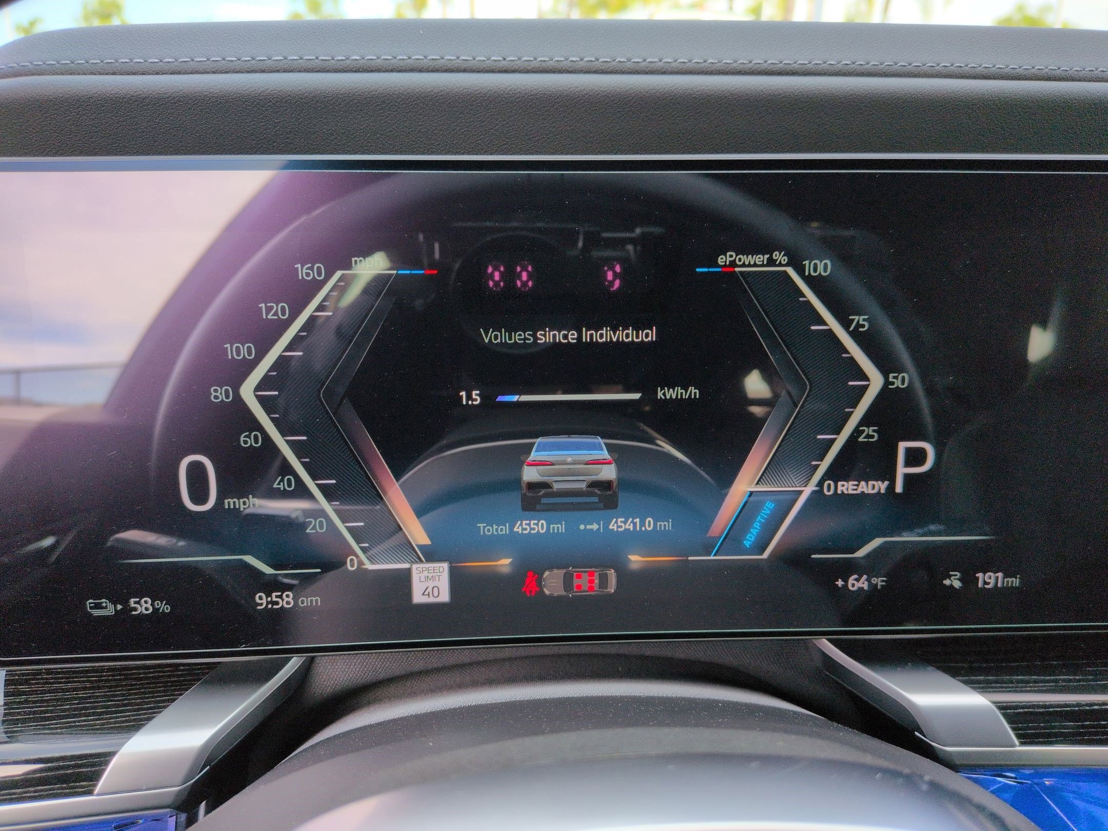 Used 2025 BMW i7 xDrive60 w/ Executive Package image 21