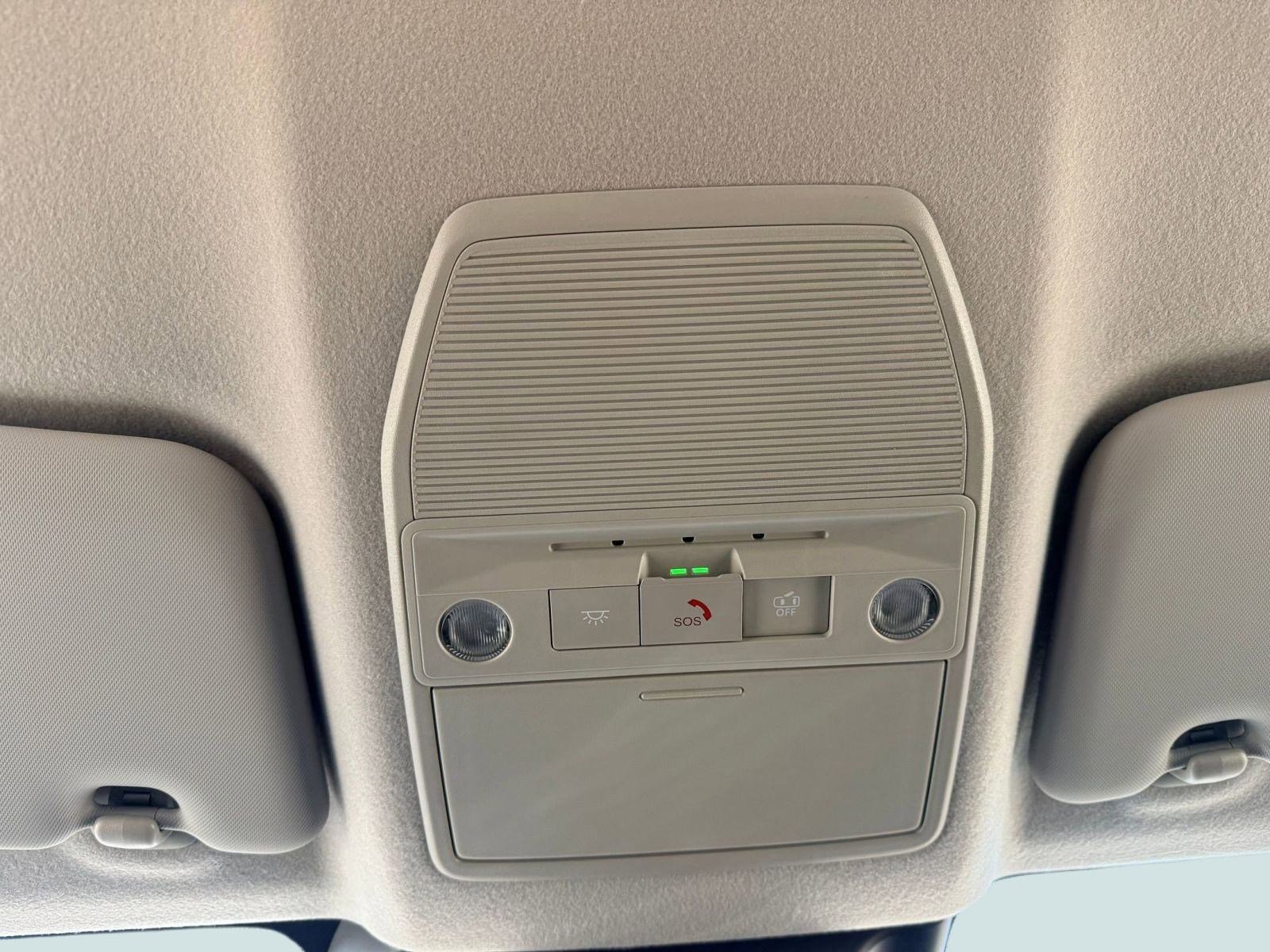 New 2026 Nissan Kicks SR w/ Cold Weather Package image 21