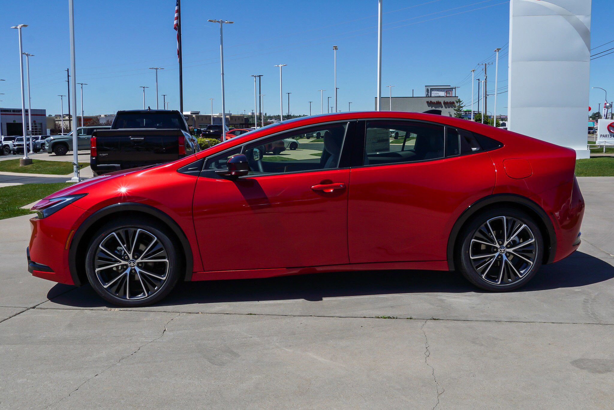 New 2026 Toyota Prius XLE FWD image 5