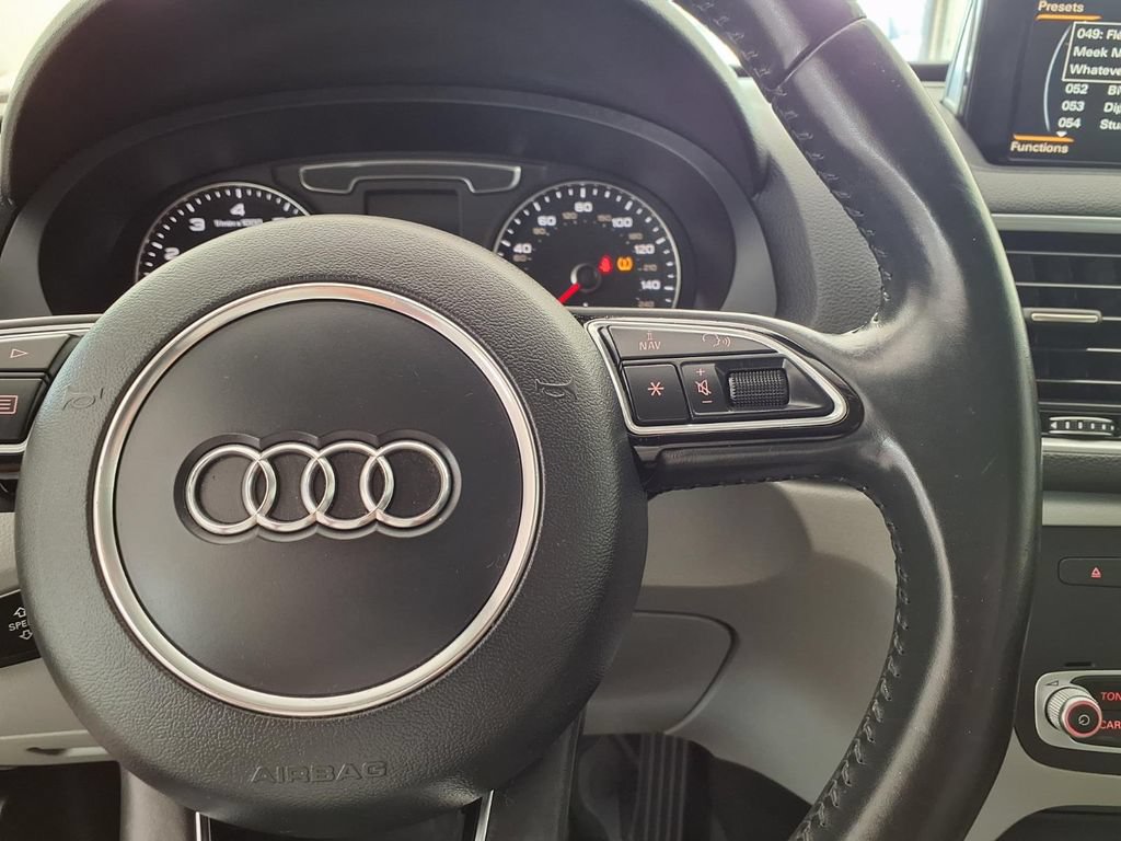 Used 2018 Audi Q3 2.0T Premium w/ Convenience Package FWD image 6