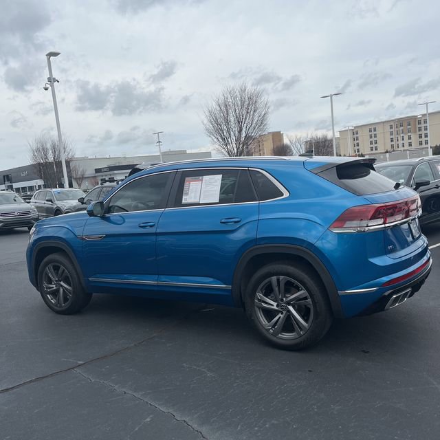 Used 2024 Volkswagen Atlas Cross Sport SEL R-Line image 16