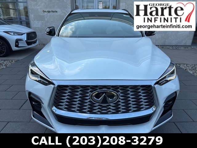 New 2025 INFINITI QX55 Luxe image 2