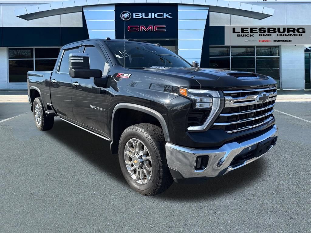 Used 2024 Chevrolet Silverado 3500 LTZ image 1