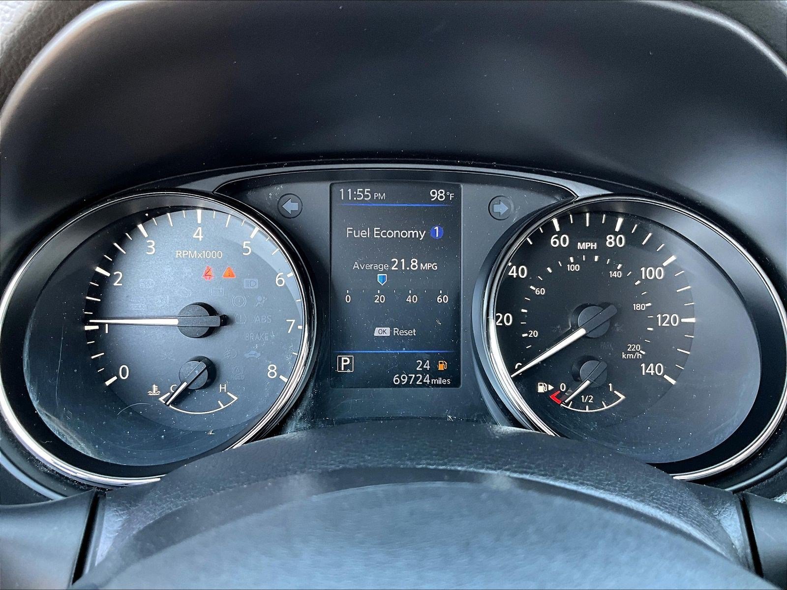 Used 2021 Nissan Rogue Sport SV AWD/4WD image 13