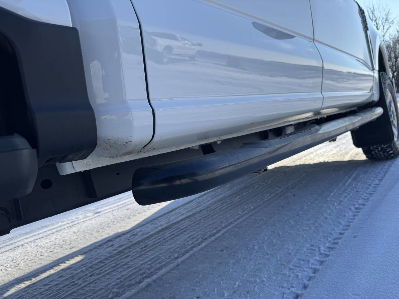 Used 2023 Ford F350 XLT w/ Camper Package image 16