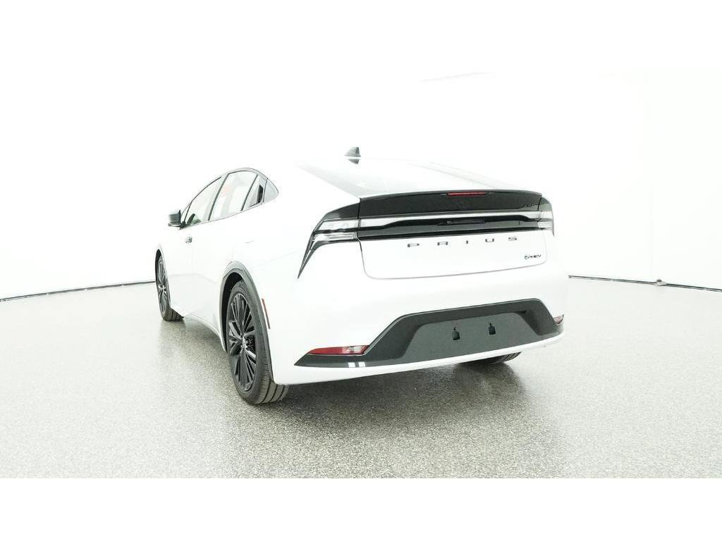 Used 2026 Toyota Prius Plug-In Hybrid FWD image 22