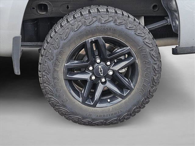 Certified 2025 Chevrolet Silverado 1500 Custom Trail Boss AWD/4WD image 14