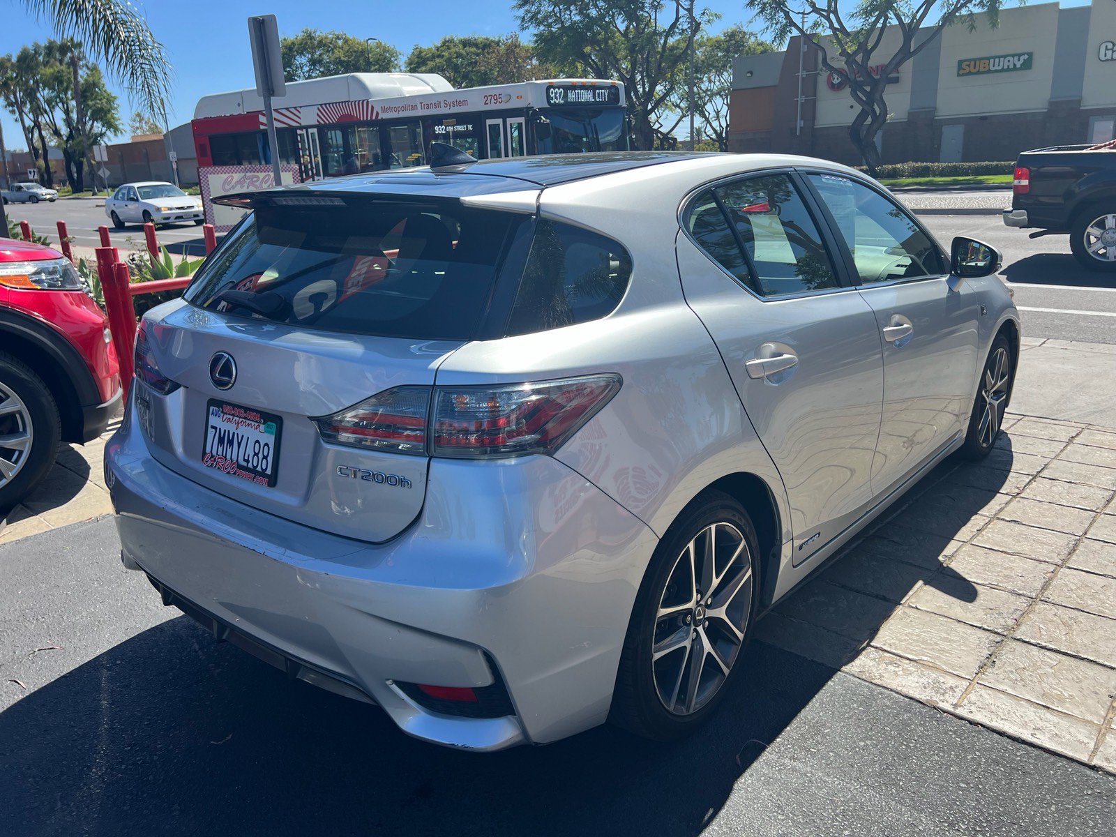 Used 2015 Lexus CT 200h w/ F Sport w/Nuluxe Interior FWD image 10