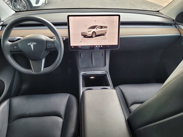 Used 2023 Tesla Model Y Long Range image 6