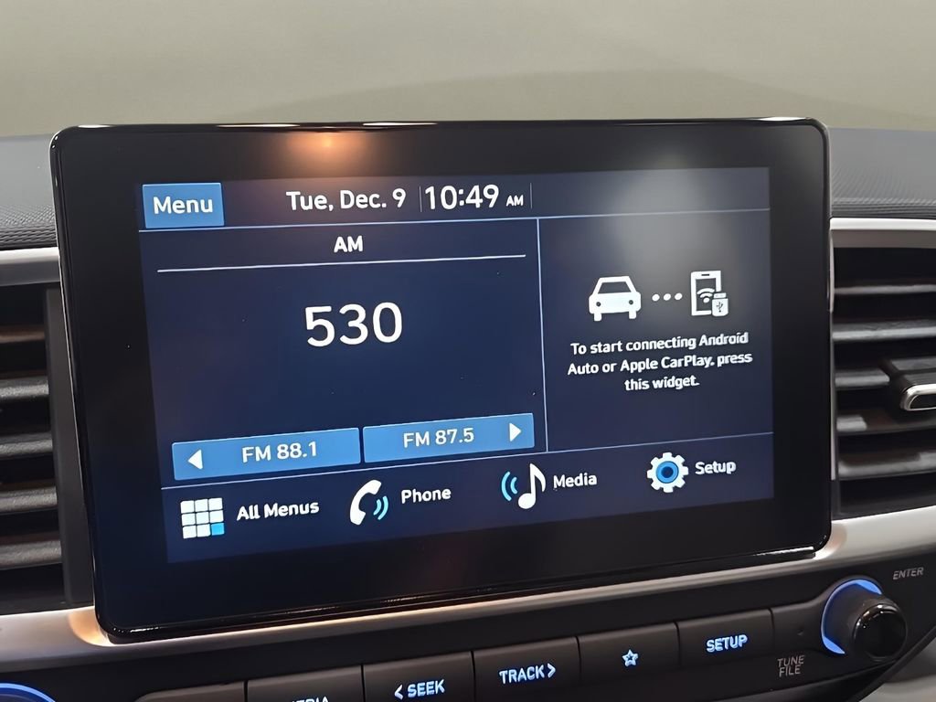 Used 2026 Hyundai Venue SEL FWD image 24
