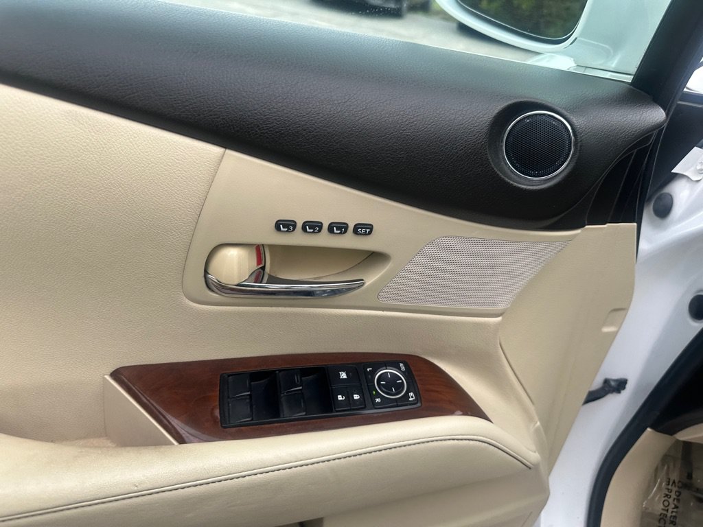 Used 2013 Lexus RX 350 AWD w/ Navigation Pkg image 12