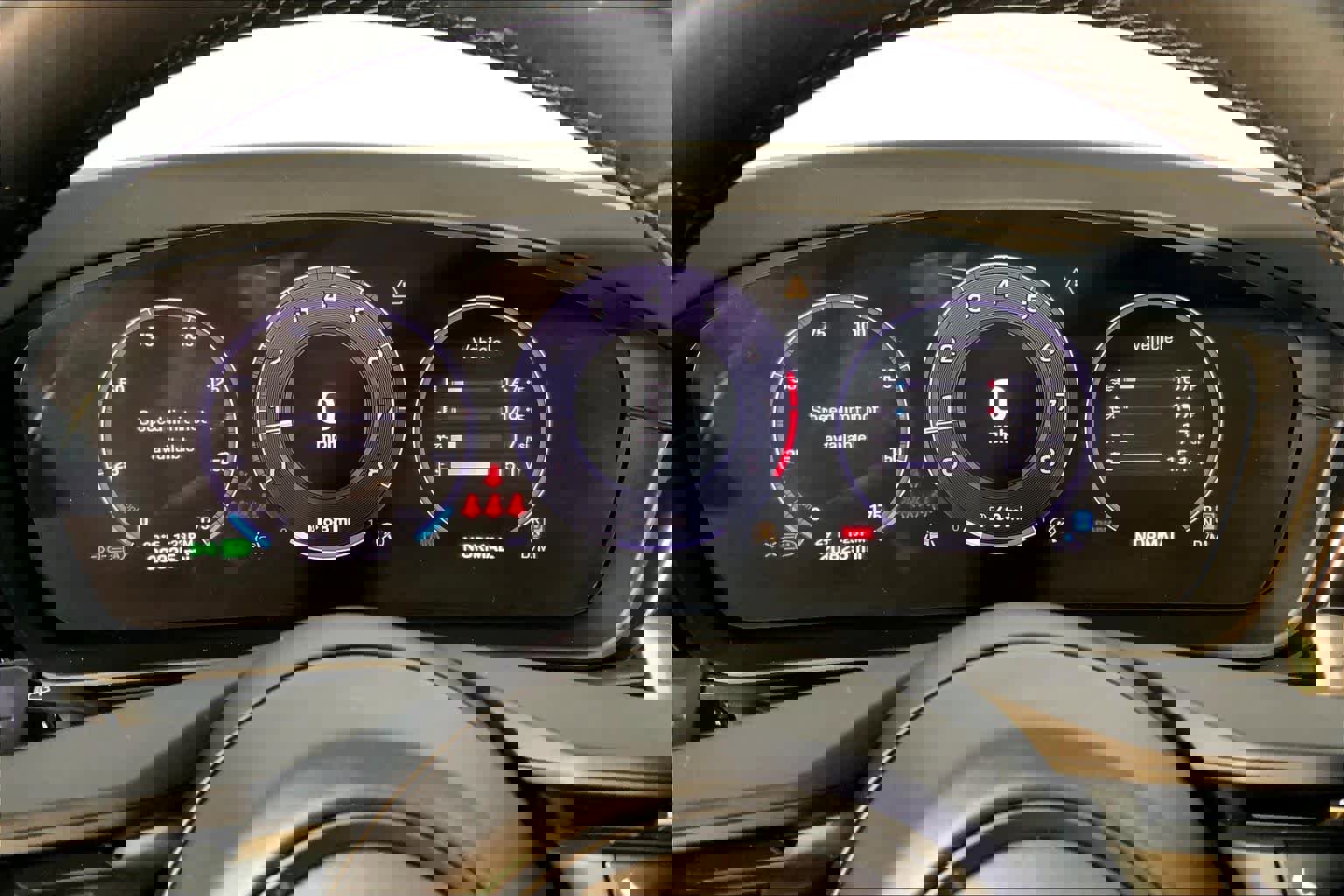 Used 2024 Porsche Cayenne Coupe image 29