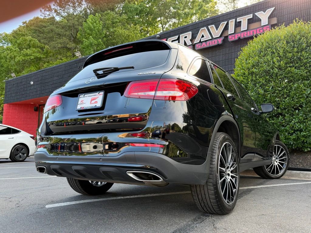 Used 2019 Mercedes-Benz GLC 300 4MATIC image 13