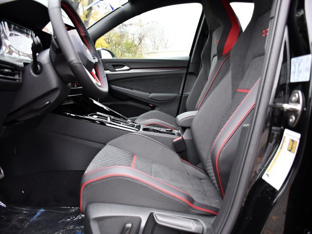 New 2026 Volkswagen GTI SE FWD image 13