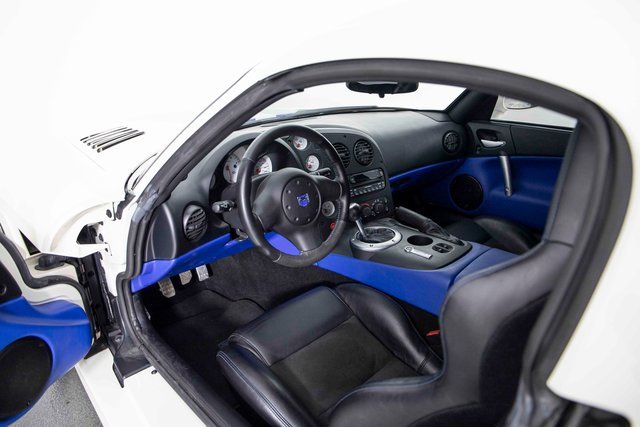Used 2006 Dodge Viper SRT-10 w/ VOI9 Edition image 15
