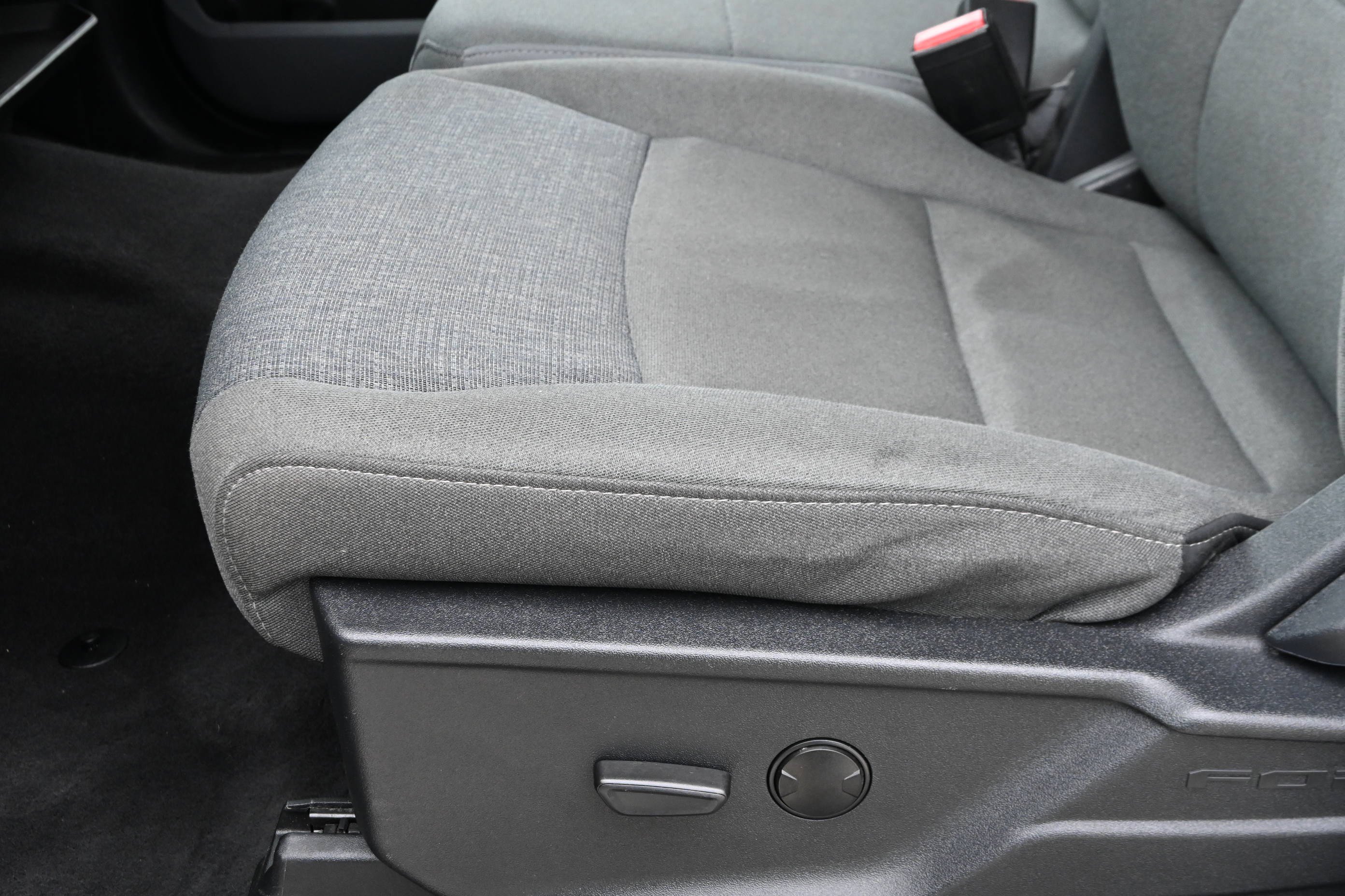 Used 2024 Ford F150 XLT image 31