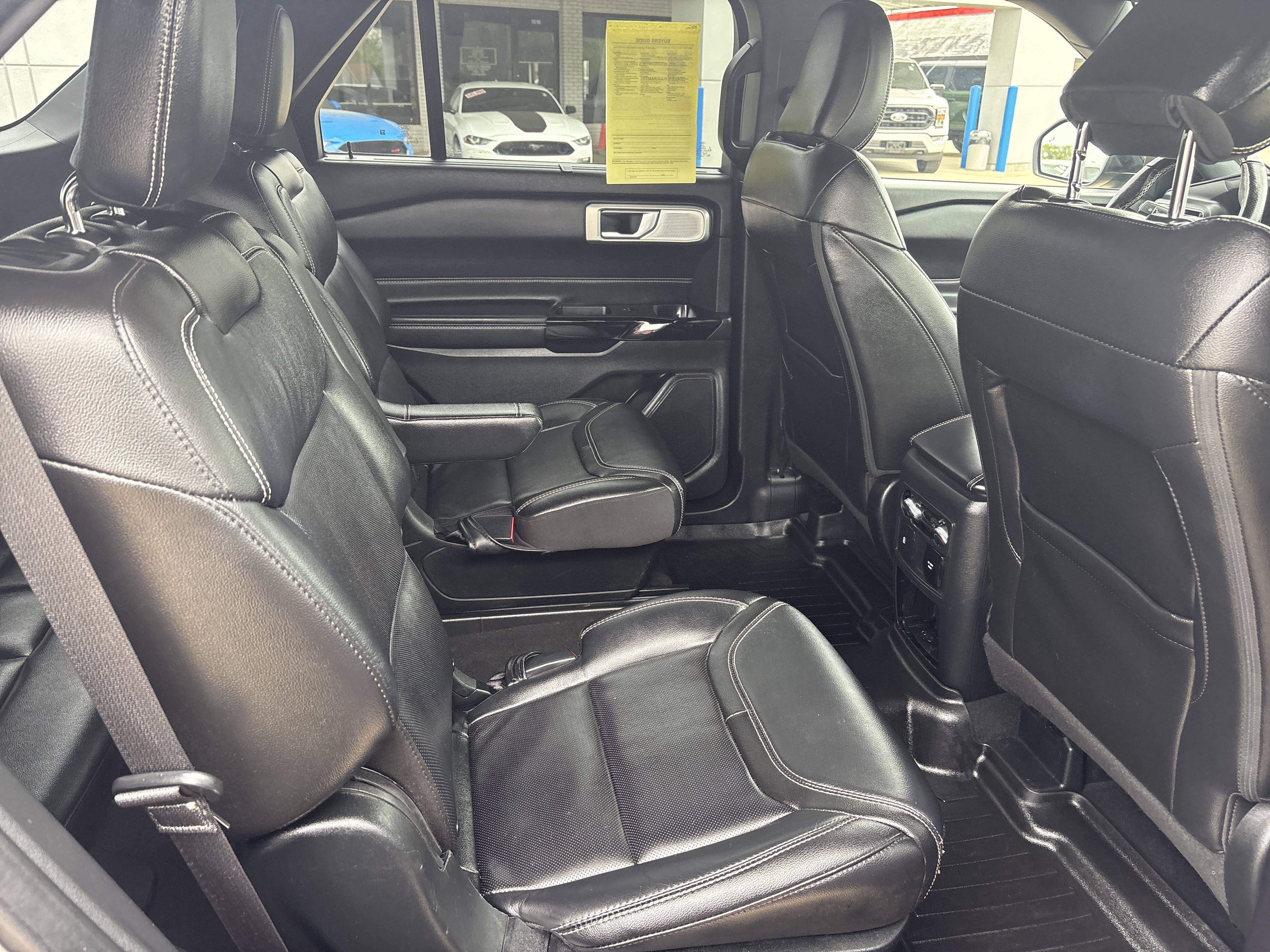 Used 2022 Ford Explorer ST w/ Equipment Group 401A AWD/4WD image 11