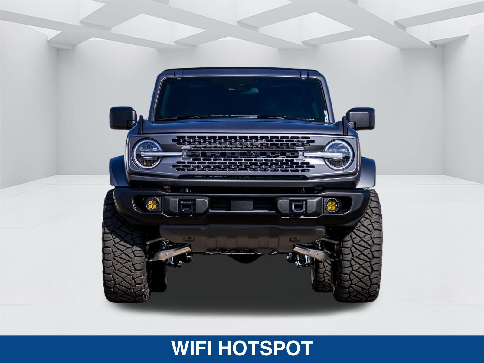 Used 2025 Ford Bronco Badlands AWD/4WD image 9