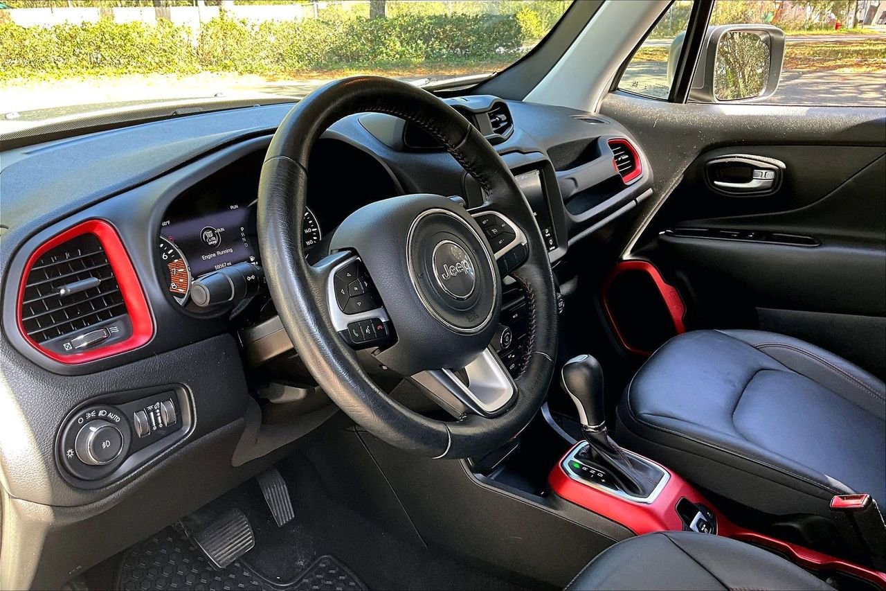 Used 2020 Jeep Renegade Trailhawk w/ Premium Leather Group image 14