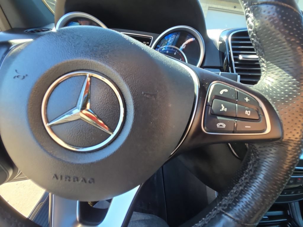 Used 2018 Mercedes-Benz GLE 350 4MATIC image 25