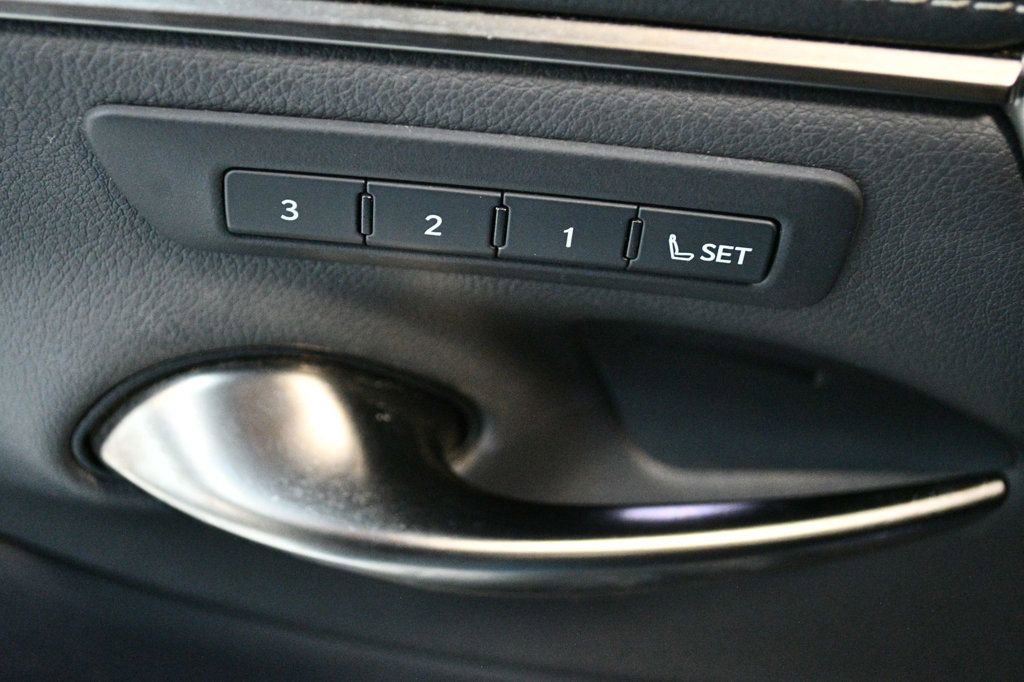 Used 2022 Lexus ES 350 Ultra Luxury image 78