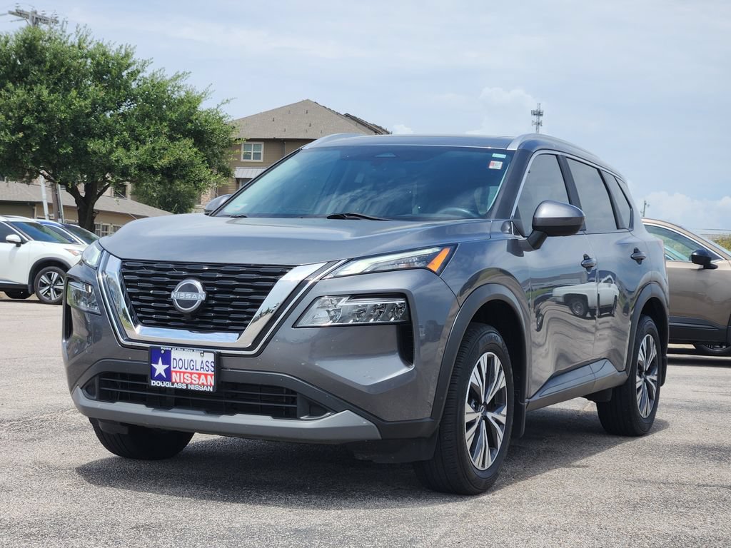 Used 2023 Nissan Rogue SV w/ SV Premium B Package FWD image 2