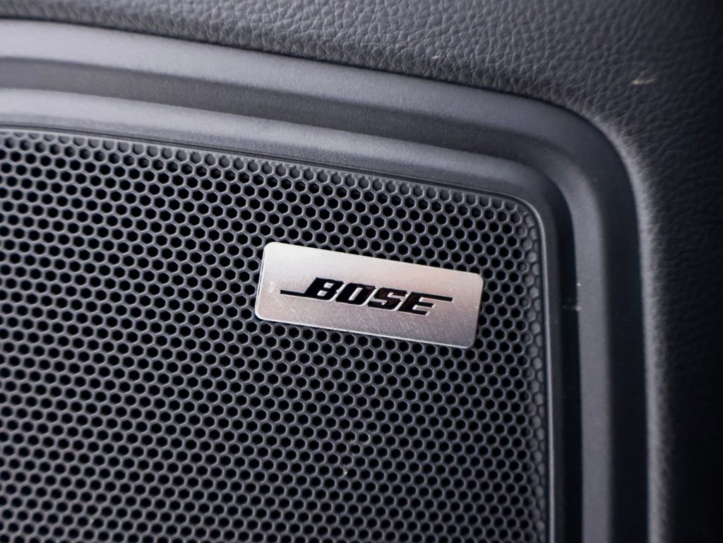 Certified 2026 Porsche Macan image 24