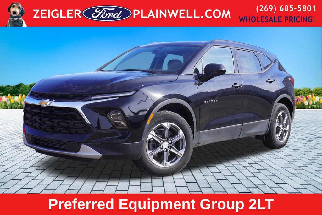 Used 2024 Chevrolet Blazer LT w/ Convenience Package image 1