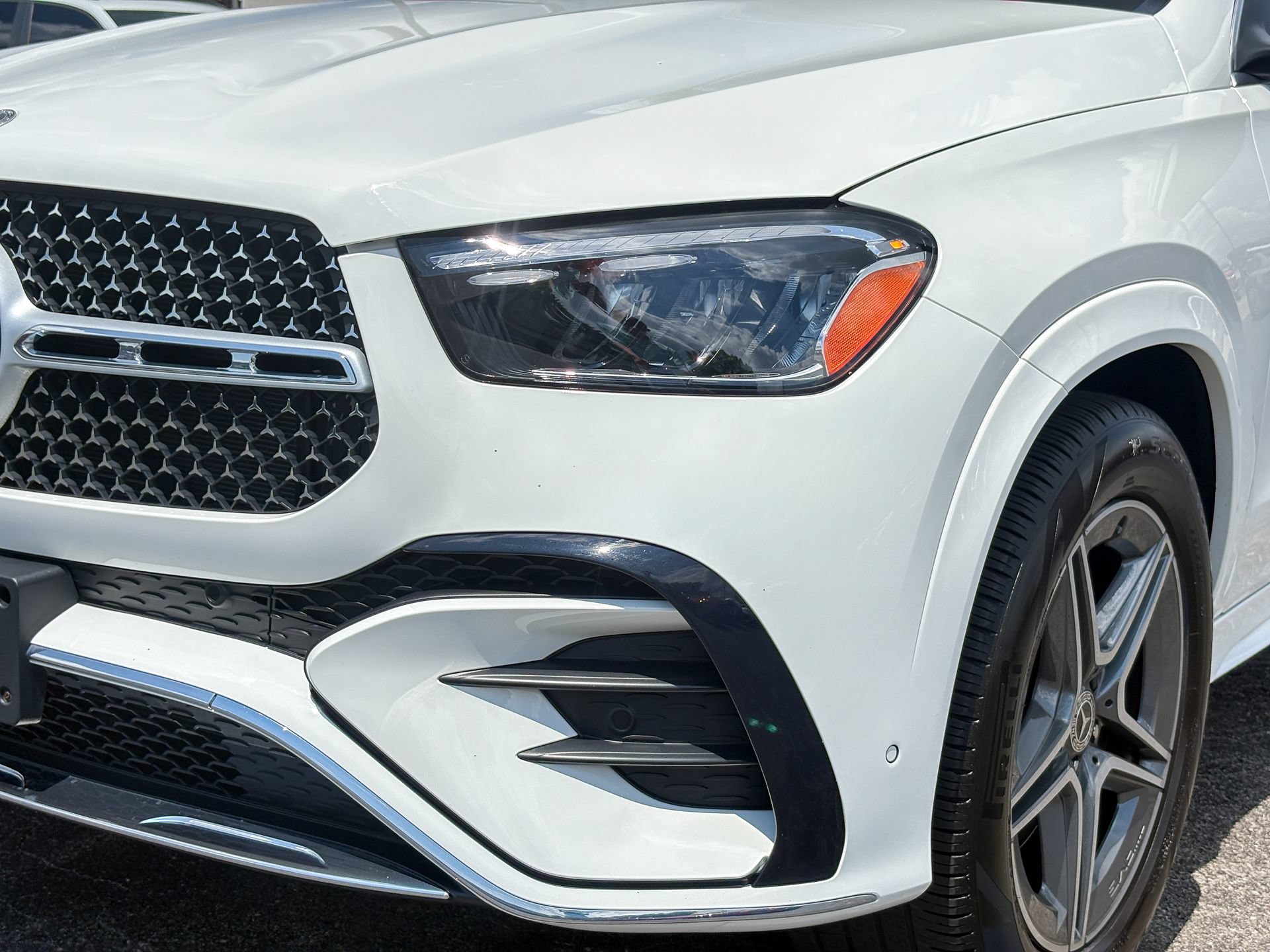 Used 2024 Mercedes-Benz GLE 350 4MATIC image 7