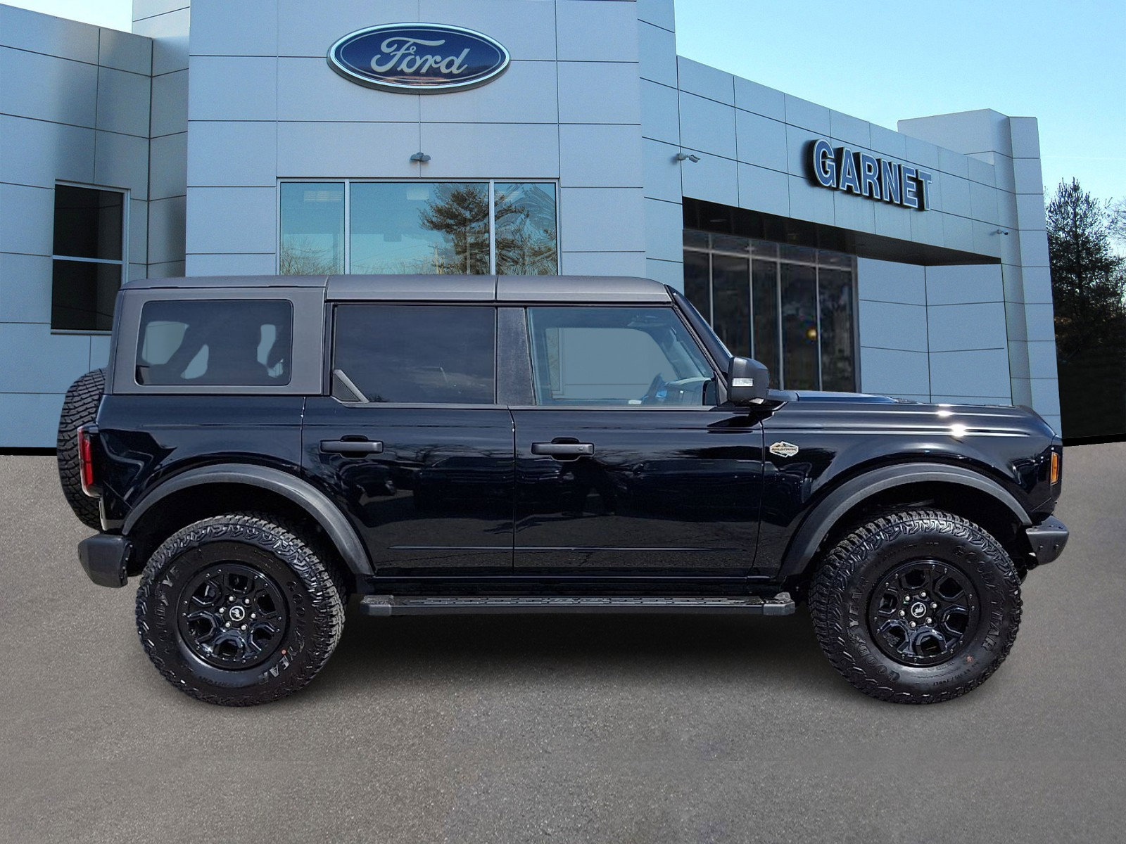 Certified 2024 Ford Bronco Wildtrak image 10