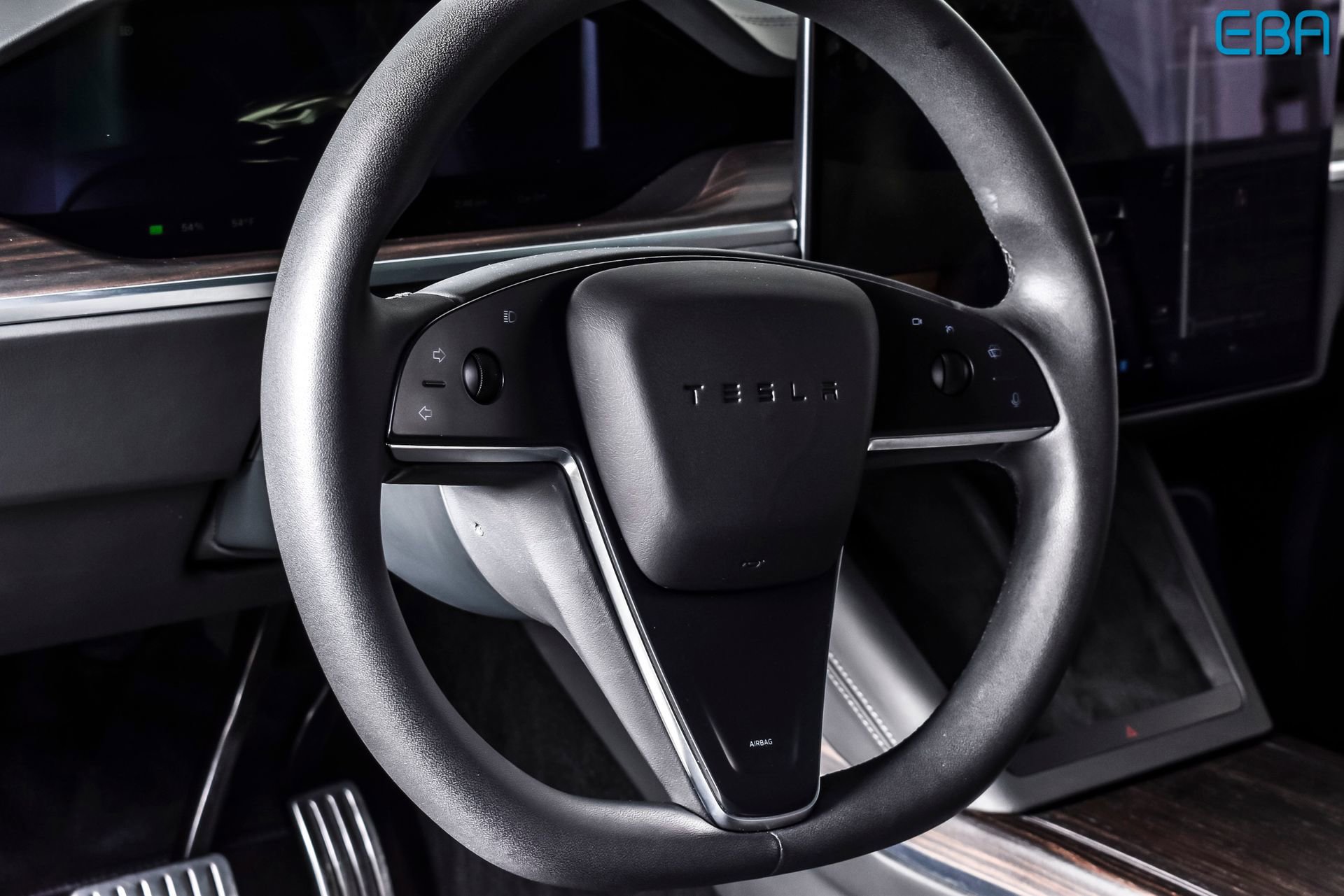 Used 2024 Tesla Model X image 18