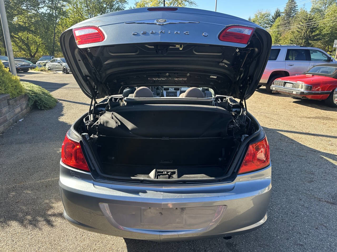 Used 2010 Chrysler Sebring Touring image 6