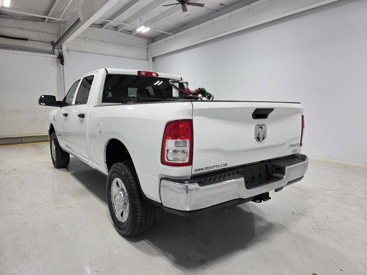 Used 2022 RAM 2500 Tradesman w/ Chrome Appearance Group image 5