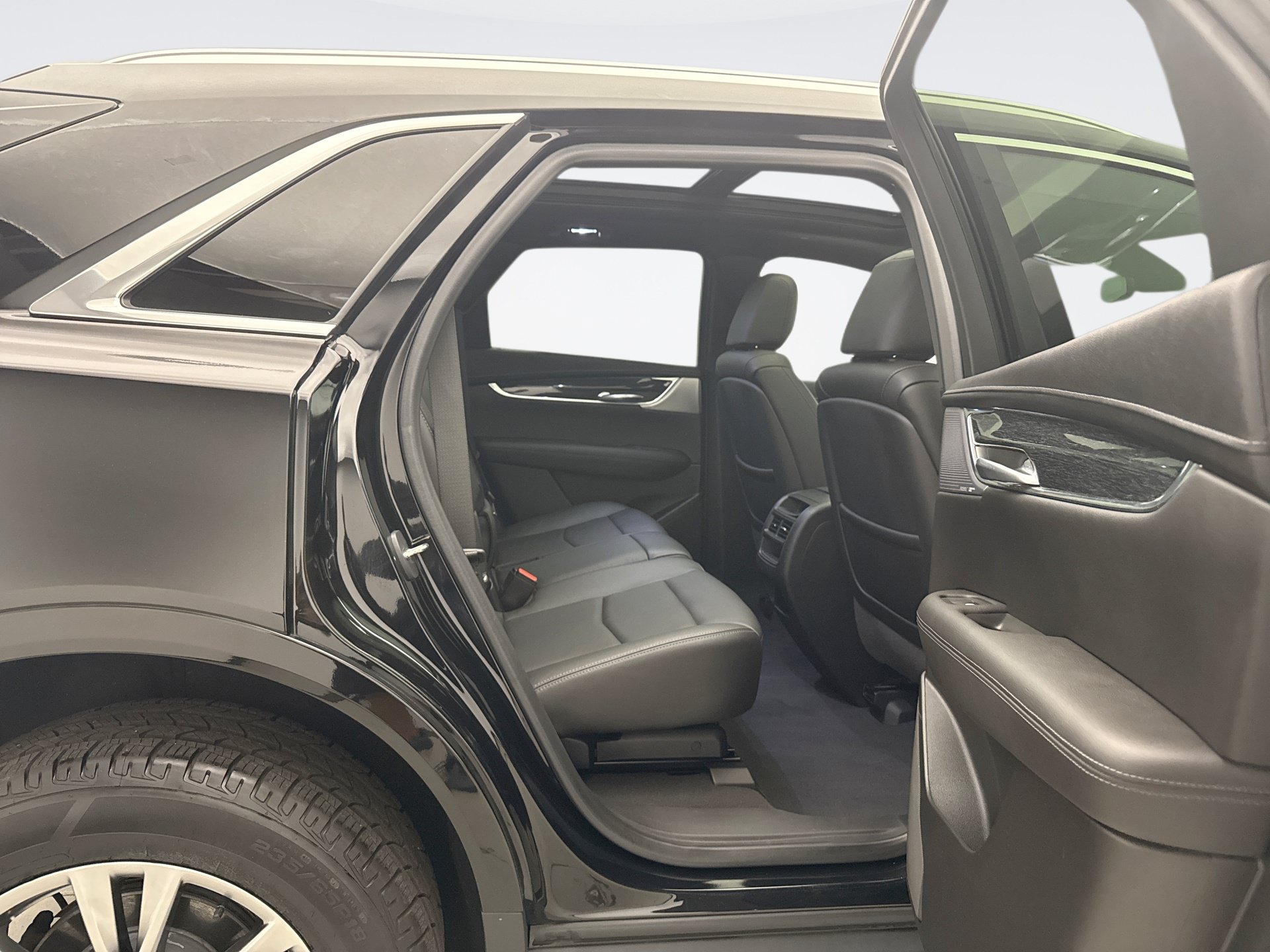 Used 2020 Cadillac XT5 Premium Luxury AWD/4WD image 21