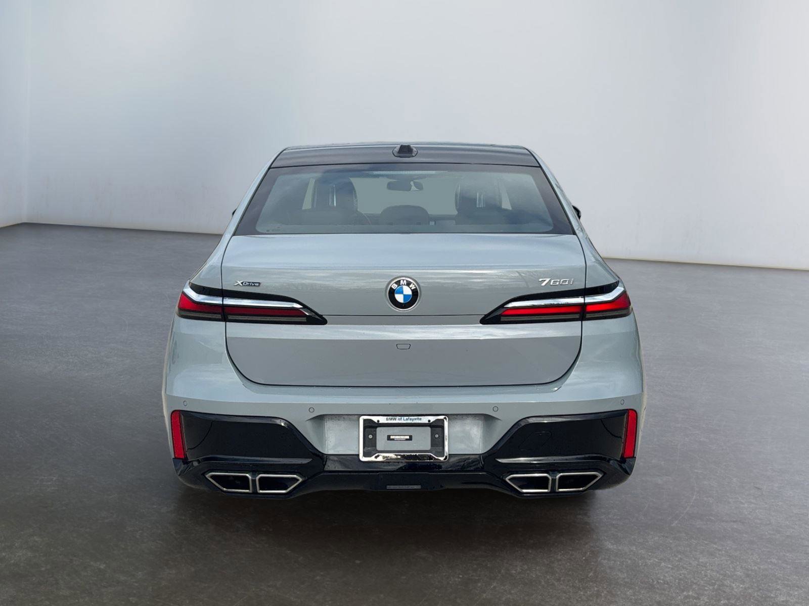 Certified 2023 BMW 760i xDrive image 4