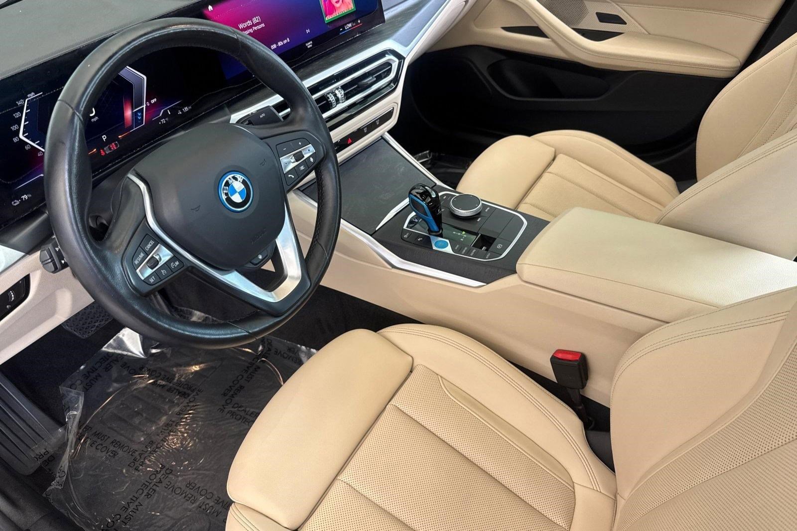 Certified 2023 BMW i4 eDrive35 w/ Premium Package RWD image 4