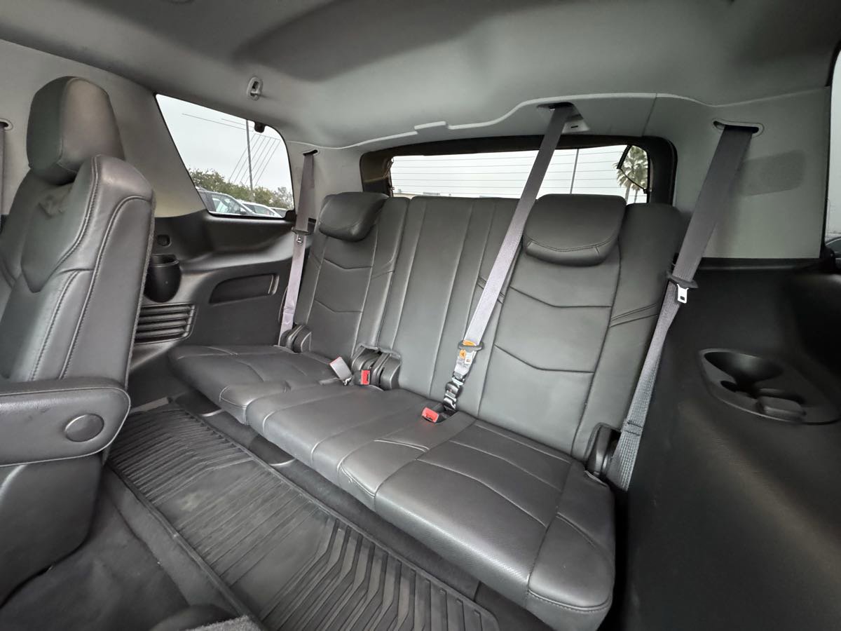 Used 2017 Cadillac Escalade Luxury image 22