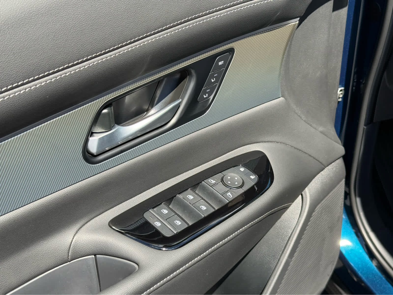 New 2026 Nissan Murano SL AWD/4WD image 12