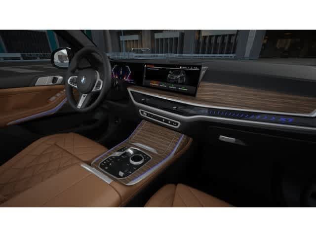 New 2027 BMW X7 xDrive40i w/ M Sport Package AWD/4WD image 14