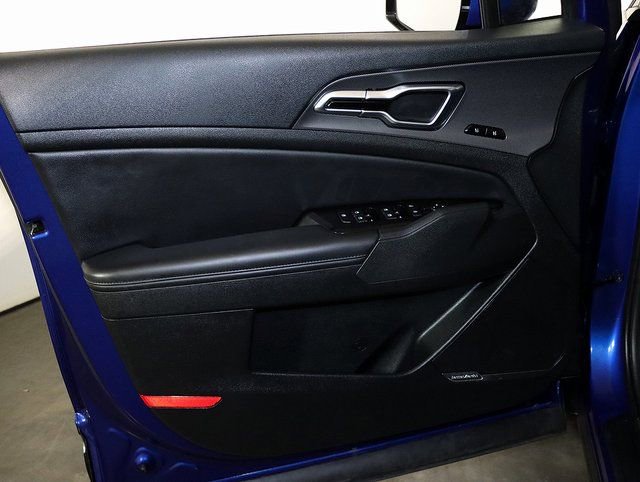 Used 2023 Kia Sportage SX image 24