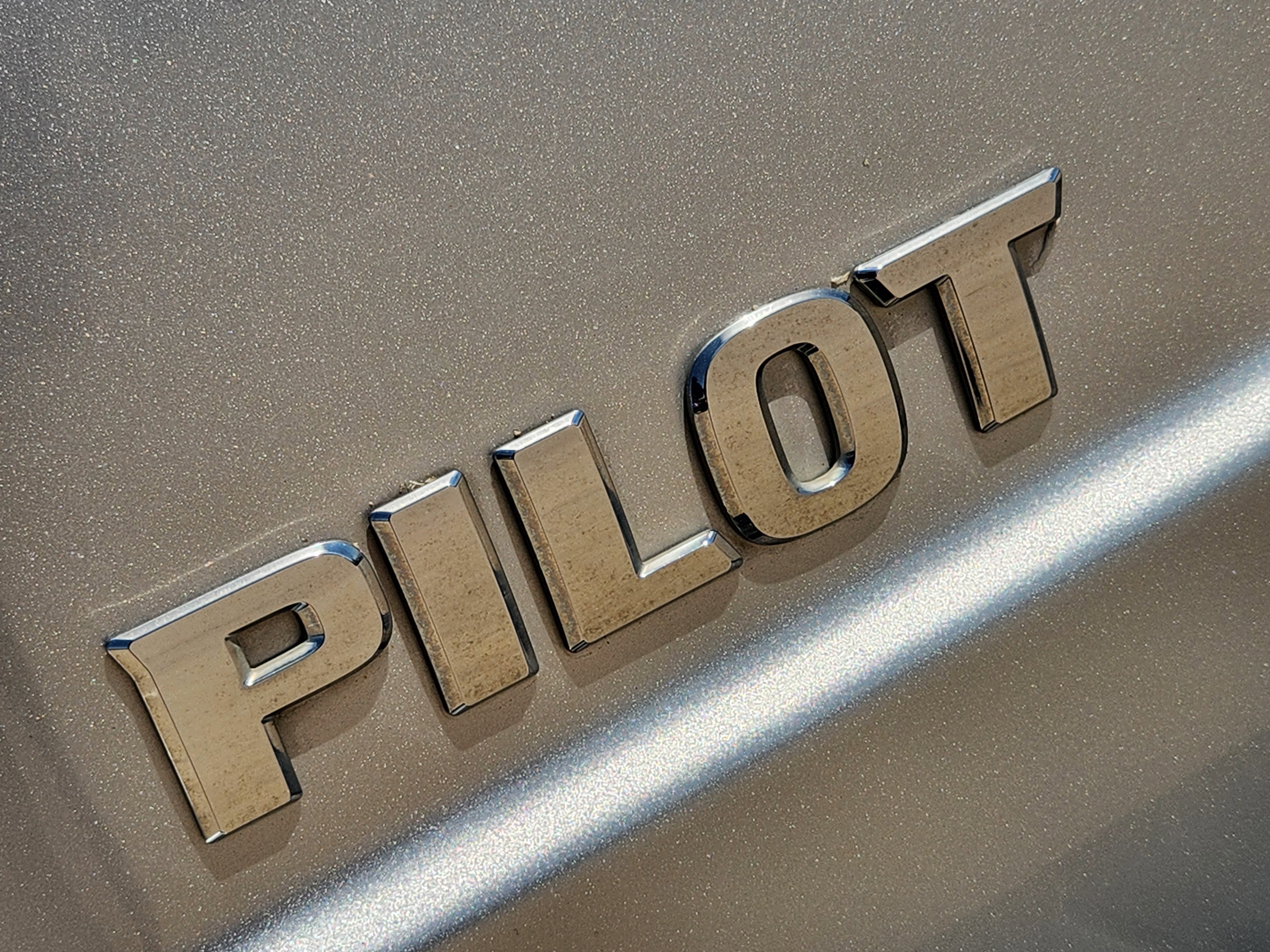 Used 2011 Honda Pilot EX-L image 12