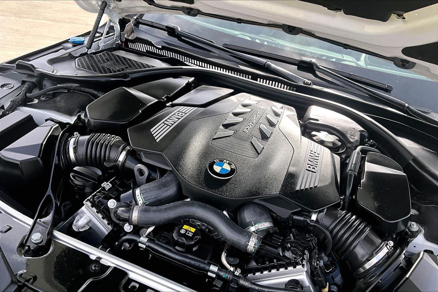 Used 2022 BMW M850i Gran Coupe xDrive AWD/4WD image 31