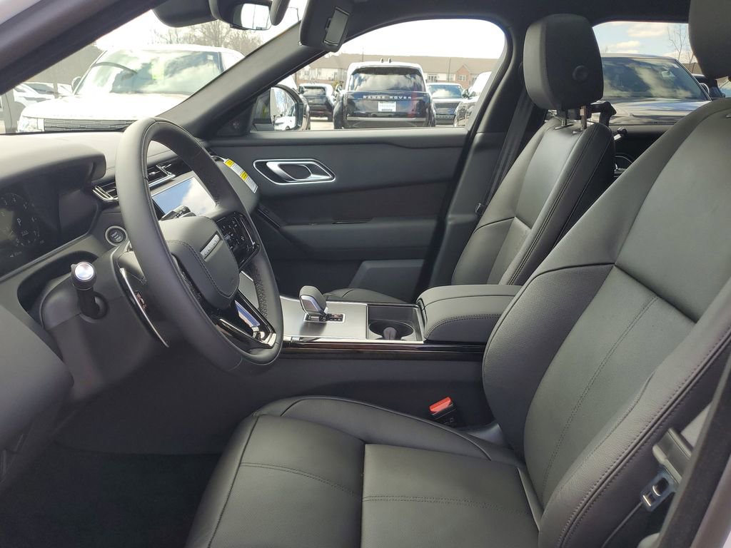 New 2026 Land Rover Range Rover Velar Dynamic SE AWD/4WD image 7