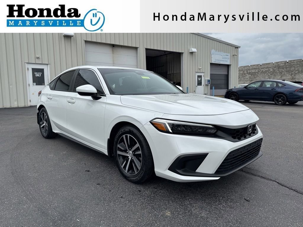 Used 2024 Honda Civic LX image 1
