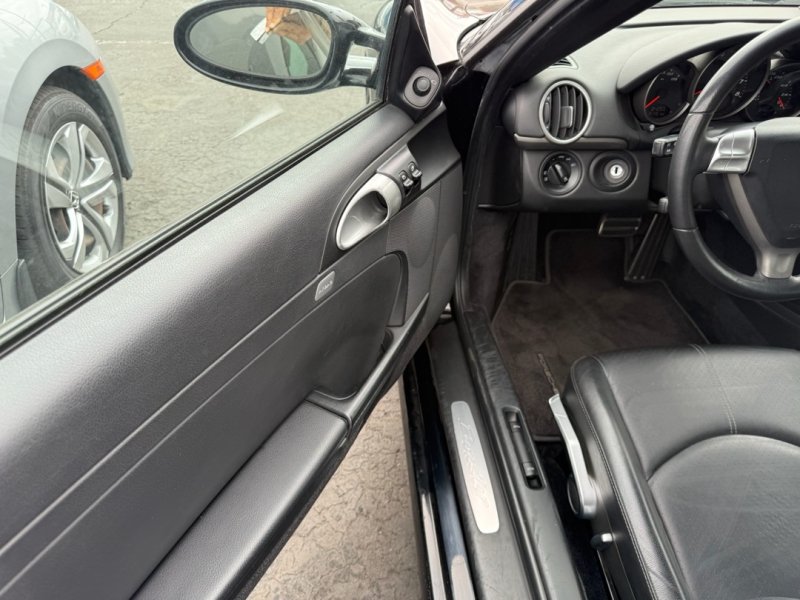 Used 2007 Porsche Boxster RWD image 14