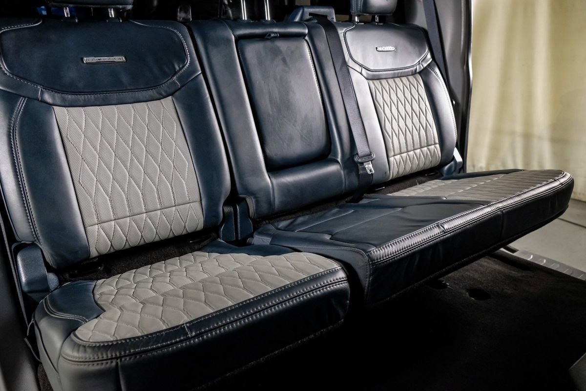 Used 2024 Ford F450 Limited w/ FX4 Off-Road Package image 32