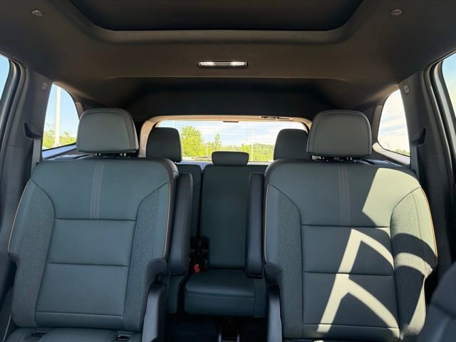 New 2026 GMC Acadia AT4 w/ Luxury Package AWD/4WD image 35