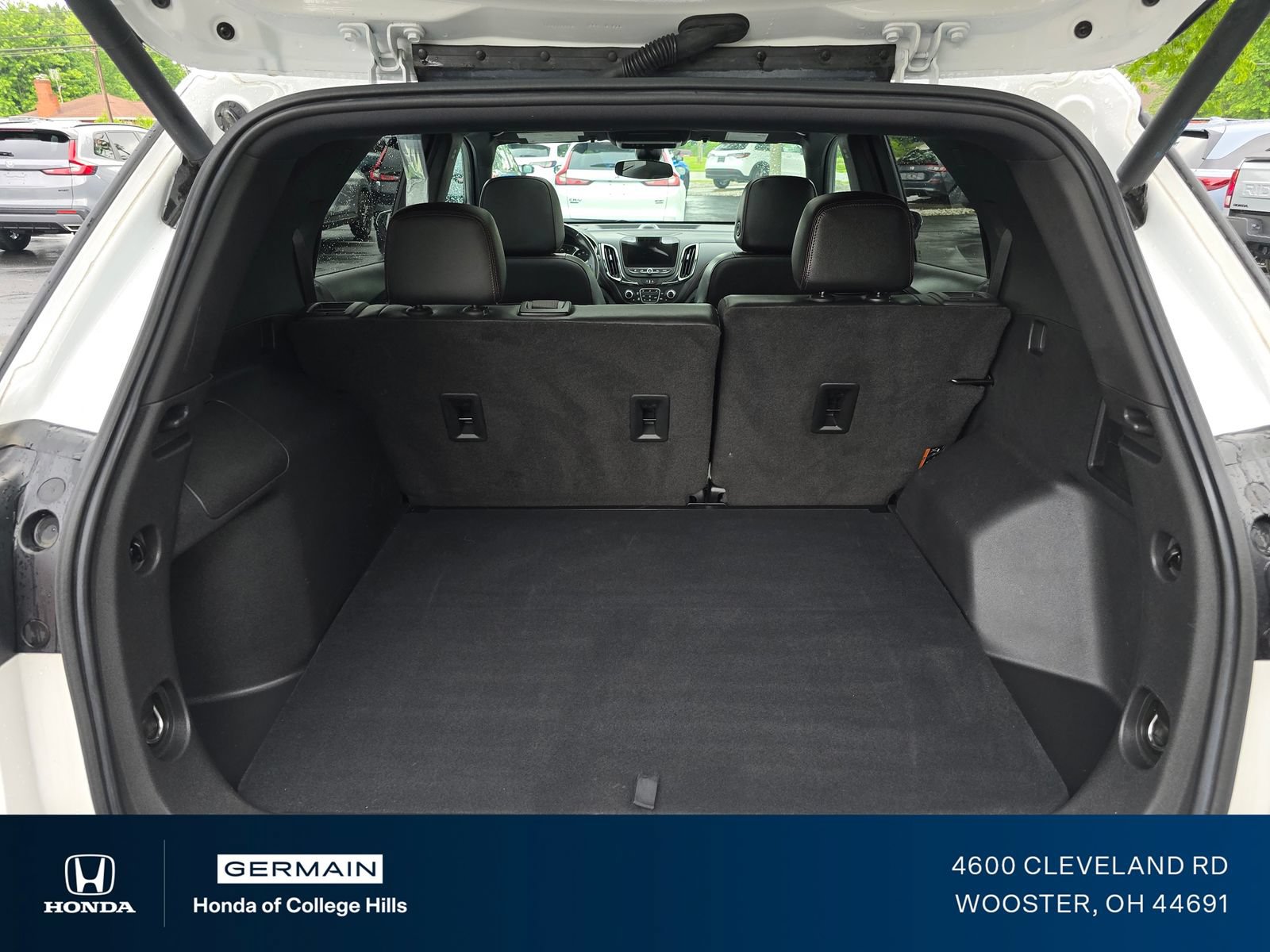 Used 2022 Chevrolet Equinox RS w/ RS Leather Package AWD/4WD image 23